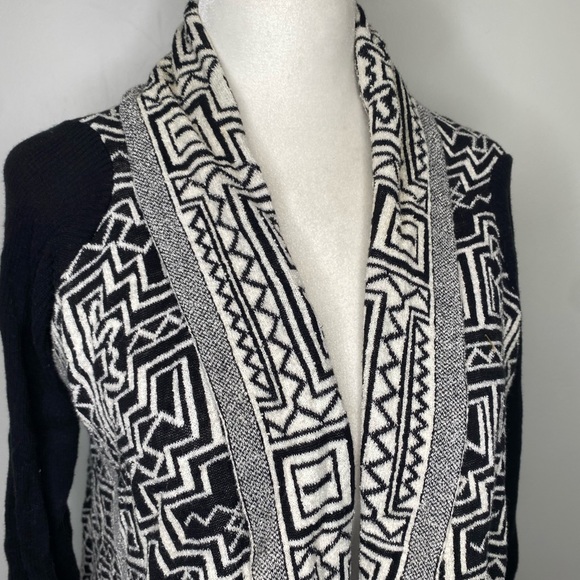Anthropologie Field Flower Aztec Bohemian Cardigan - Picture 4 of 8